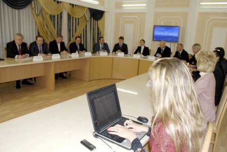На телеканале «ИРТА» состоялся телемост «Твой выбор» с участием сторонников кандидата в Президенты Юлии Тимошенко