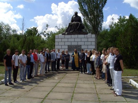 22 июня Луганский «Фронт змін» почтил память жертв Великой Отечественной войны