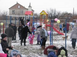 Завершилась программа по установке спортивно-игровых площадок в Луганской области