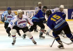 Луганский «Дизель» победил в чемпионате Донецкой области по хоккею