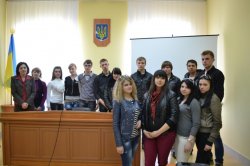 Луганский окружной административный суд организовал экскурсию для студентов