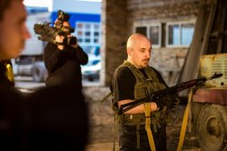 «Контрразведка армии Юго-Востока» задержала экс-координатора «Правого сектора» в Луганске, который оказался… актером и начинающей моделью