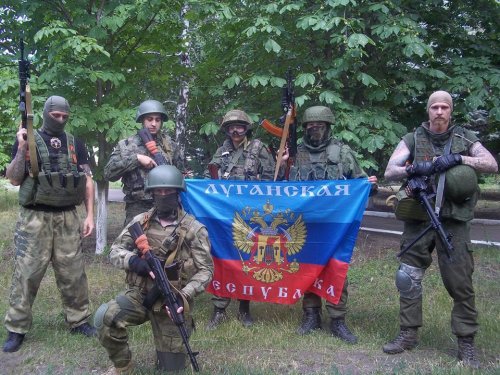 «С той стороны враги, и мы их будем уничтожать». Как луганские боевики перемирие используют (ФОТО, ВИДЕО)