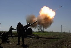 Силы 8-го армейского корпуса продолжают двигаться на Луганск, - журналист