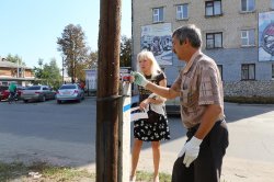 Луганские преподаватели вышли на уборку Старобельска