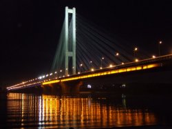 В столице ограничат движение автотранспорта на Южном мосту