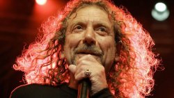 Бывший вокалист легендарной группы "Led Zeppelin" Роберт Плант объявил об отмене концертов в России