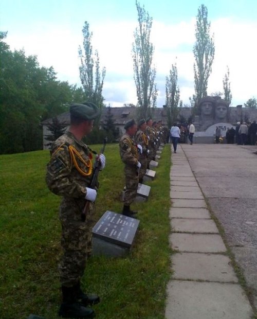 Как отметили День памяти и примирения в Северодонецке (ФОТО)