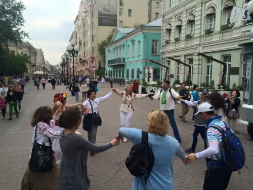 В центре Москвы прошел марш вышиванок