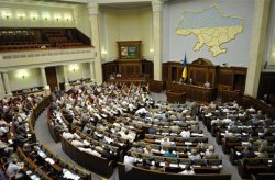Закон о децентрализации и особом статусе оккупированного Донбасса отправили в Конституционный суд