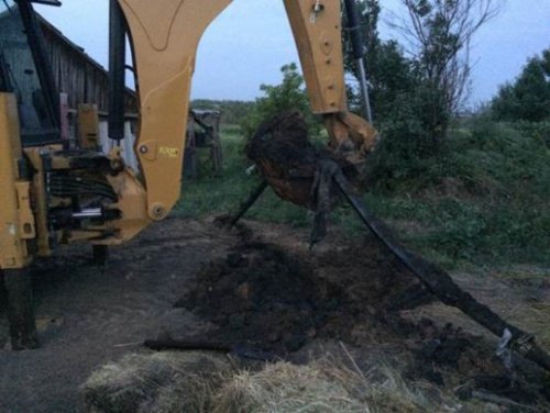 В Луганской области ликвидировали три контрабандных нефтепровода из России (фото)
