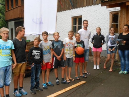 Двадцать детей из Луганской области, пострадавших в результате боевых действий, посетили Германию
