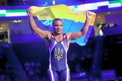 НОК Украины назвал борца Беленюка лучшим спортсменом сентября