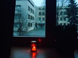 В Украине зажгли свечи в память о жертвах Голодомора