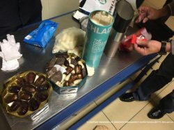 В аэропорту «Одесса» пограничники обнаружили в конфетах крупную партию наркотиков