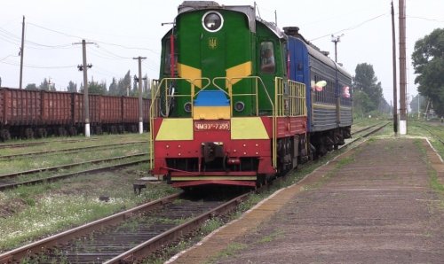 На Луганщине спустя два года запустили пригородный поезд «Кондрашовка – Лантратовка» (фото, расписание)