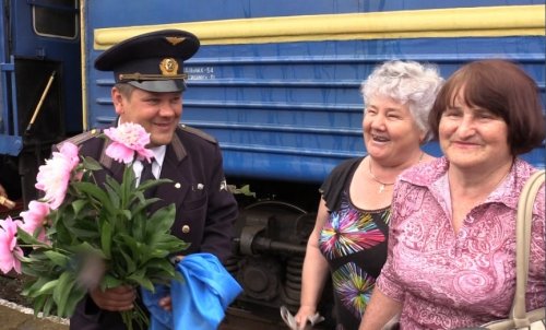 На Луганщине спустя два года запустили пригородный поезд «Кондрашовка – Лантратовка» (фото, расписание)