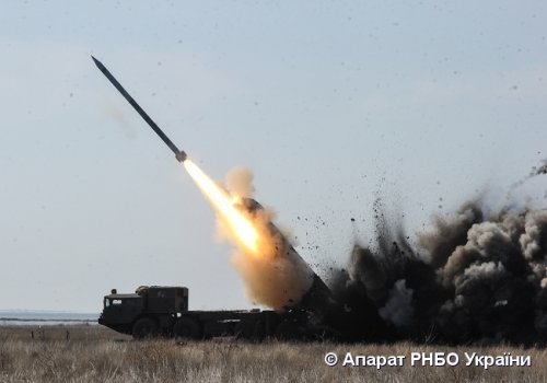 Турчинов заявил об успешных испытательных запусках украинских ракет