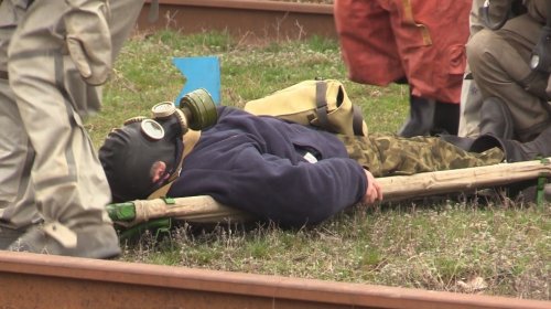 Эвакуировали население, тушили цистерны с толуолом и аммиаком, обезвредили мины: ГСЧС провели масштабные учения на Луганщине