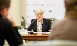 Ирина Луценко: Гонтарева подала в отставку. НБУ опровергает