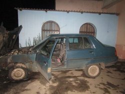 Ночью в Северодонецке сожгли два автомобиля