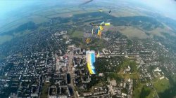 Оккупированную Луганщину засыпали сине-желтыми поздравлениями 