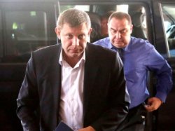 Генпрокуратура будет просить у суда разрешения на заочное следствие по Захарченко и Плотницкому
