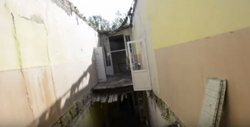 В прифронтовой Красногоровке дети учатся в разрушенной школе (видео) 