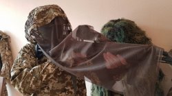 Для украинских снайперов разработали новый маскировочный костюм 