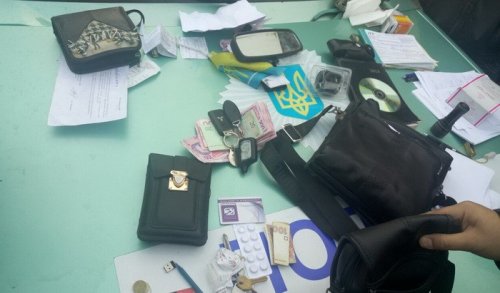 СБУ разоблачила на вымогательстве денег четырех полицейских в зоне АТО
