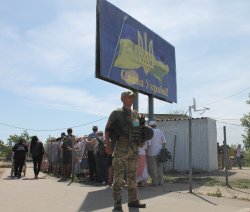 Пограничники напоминают правила пересечения линии соприкосновения в Донбассе