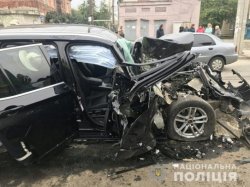 В Харькове BMW въехало в маршрутку: 6 пострадавших