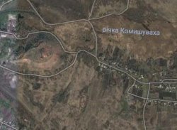 В оккупированном поселке Золотое-4 на мине взорвалась семейная пара - погибшие второй день лежат в поле