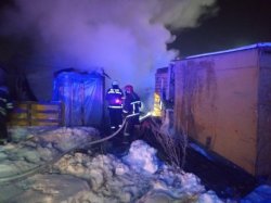 Под Киевом в строительном вагончике сгорел мужчина