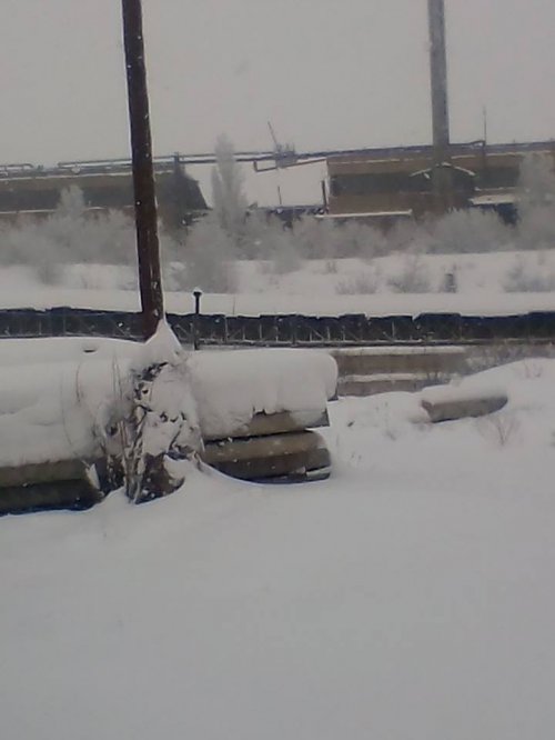 На Алчевском меткомбинате ИСД рухнула крыша одного из цехов (фото)