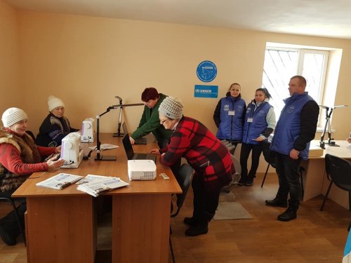 В дачном массиве "Ольховские дачи" под Станицей Луганской открылся центр досуга для переселенцев
