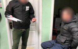 Сотрудника ГСЧС в Запорожской области задержали на взятке