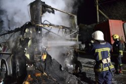 В Ровно сгорел двухэтажный пассажирский автобус
