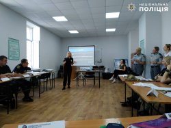 Канадская миссия научит полицейских Луганской области правильно преподавать