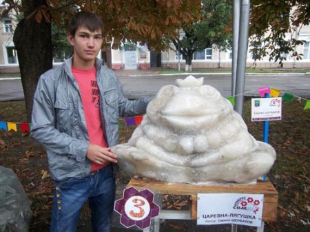 Уникальные соляные скульптуры от луганских мастеров