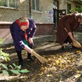 В Жовтневом районе Луганска прошёл самый большой и самый народный субботник