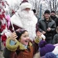 В Жовтневом районе Сергей Горохов зажег новогодние елки