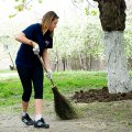 В Луганске организаторы субботника в Жовтневом определили победителя и назвали лучший двор