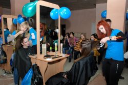 В Луганском национальном университете выбрали лучших парикмахера и визажиста