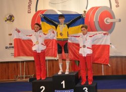 Луганская тяжелоатлетка завоевала три золотые медали  чемпионата Европы