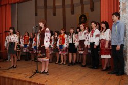 Студенты ЛНУ поклялись оберегать украинские традиции и хранить шевченковское слово