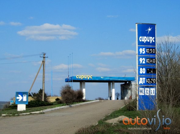 AutoVisio: в Донецке и Луганске более половины АЗС продают топливо сом­н­и­т­ель­но­го качества