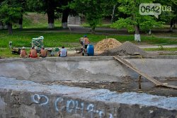 В обновленном озере в Парке культуры и отдыха имени 1 Мая будет водопад, а также рыбки и лебеди