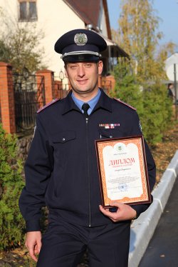 Луганский милиционер стал победителем Всеукраинского конкурса «Лучший по профессии» среди спецподразделений БОП