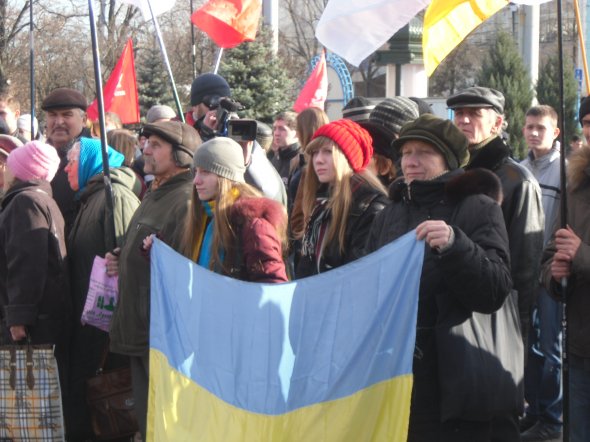 В Луганске прошла акция в поддержку европейского выбора Украины